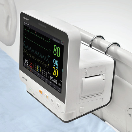 Mindray medical equipment ePM 12 with a Bed Mount